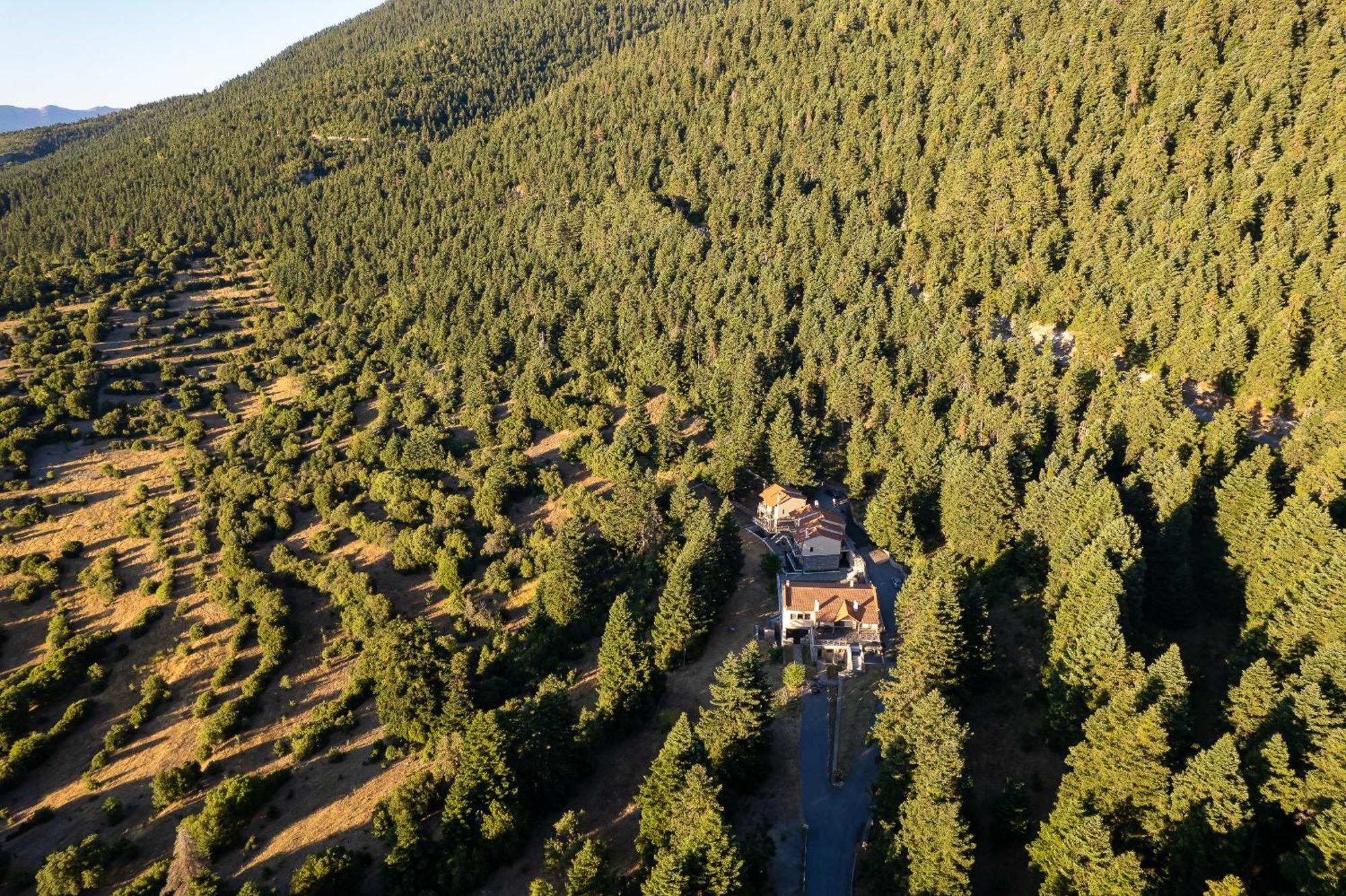 Natura Hotel Vytina Exteriör bild