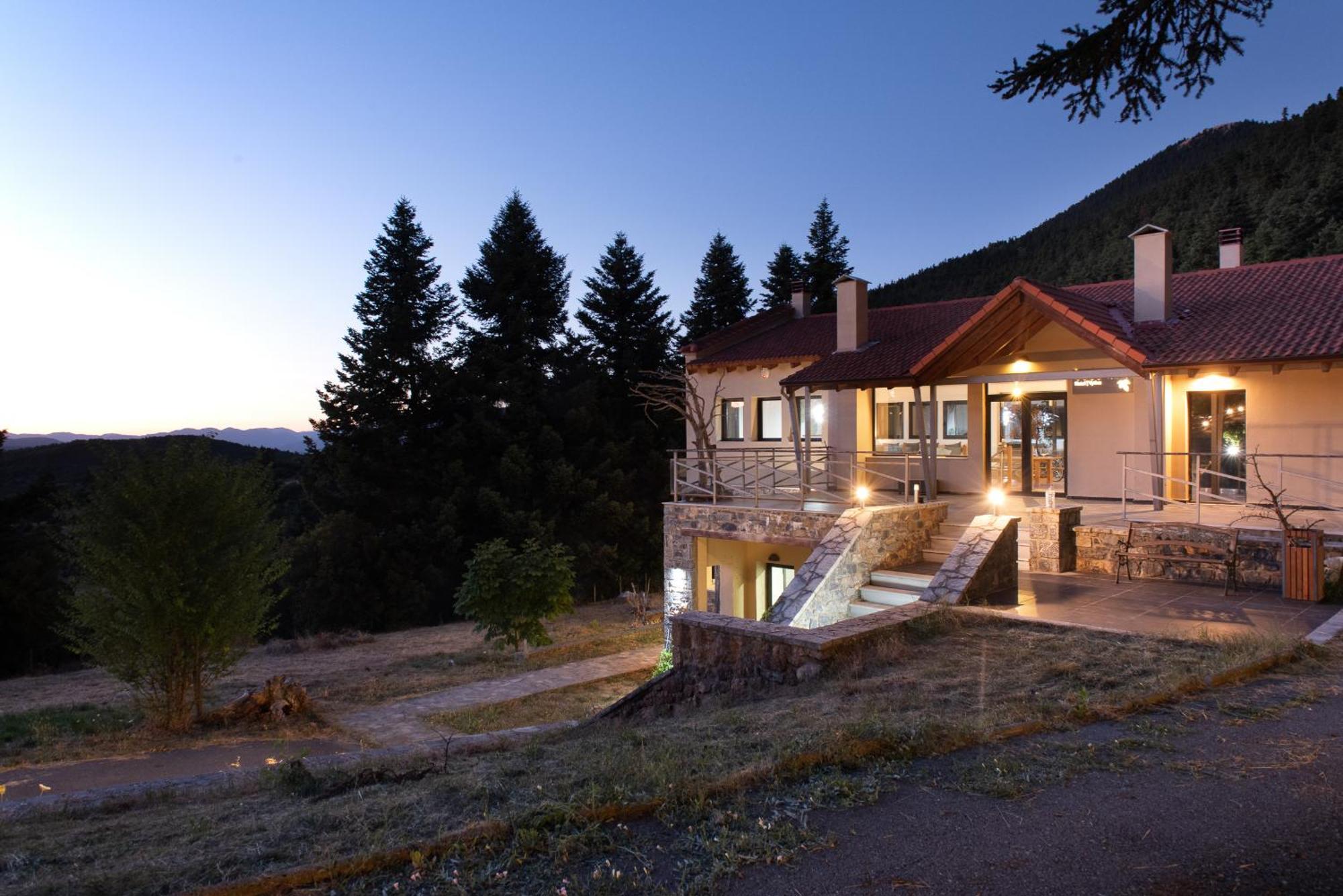 Natura Hotel Vytina Exteriör bild
